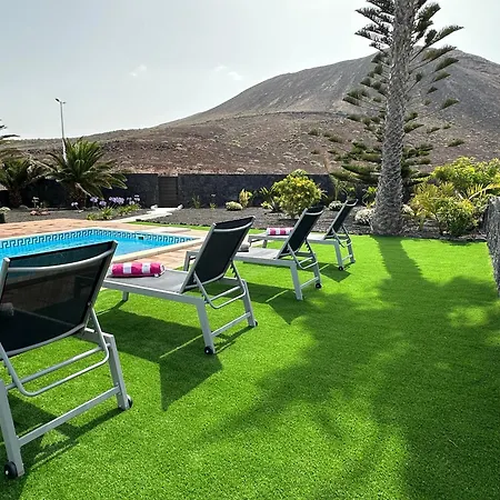 Bejeque * Playa Blanca